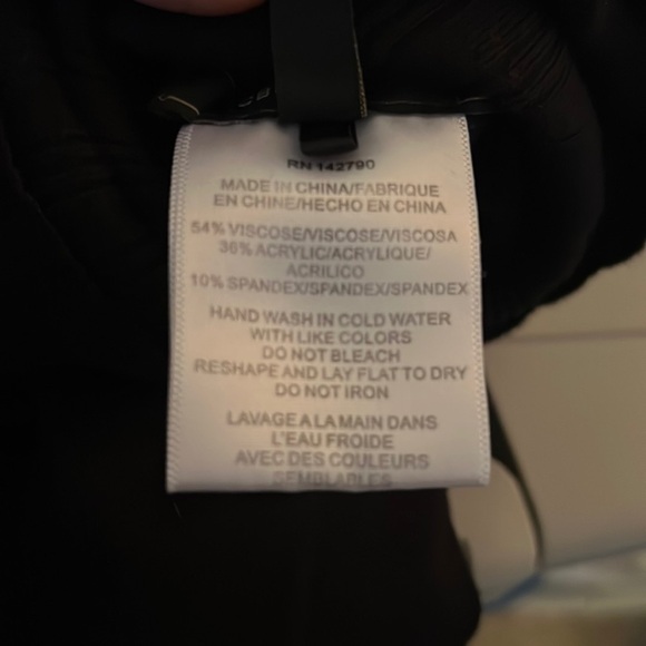 BCBGMaxAzria Women’s Black Turtleneck Shirt Size Medium - Picture 3 of 7